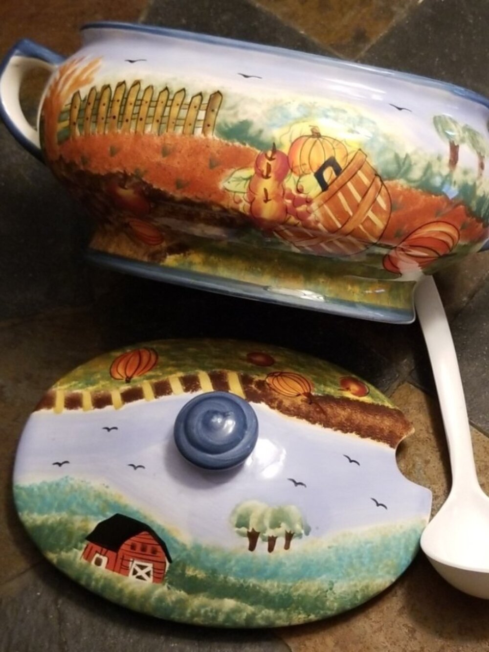 Soup Tureen - Picture 6 of 9